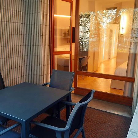Mako Suites - Centro E Stazione Монца Екстериор снимка